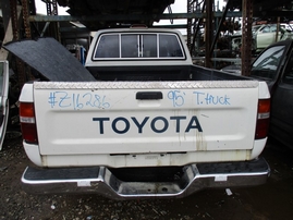 1995 TOYOTA TRUCK DX WHITE XTRA CAB 3.0L MT 4WD Z16286